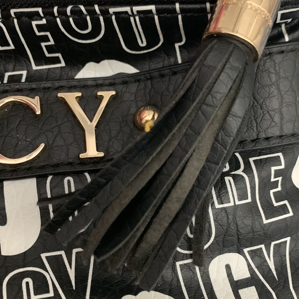 Juicy Couture Wristlet/clutch - Picture 9 of 9